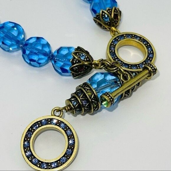 Heidi Daus Crystal Blue Beads Toggle Clasp Pendant Accente Rhinestones Necklace - Picture 13 of 13